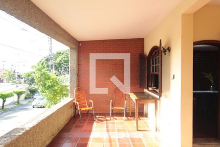 Casa à venda com 435m², 4 quartos e 3 vagasVaranda