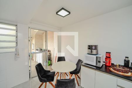 Casa de condomínio à venda com 78m², 2 quartos e 1 vagaCozinha