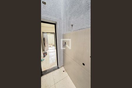 Área de Serviço de casa à venda com 2 quartos, 88m² em Jardim Cristiane, Santo André