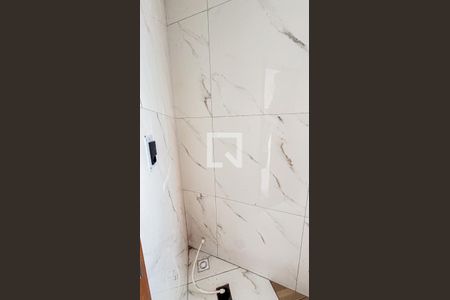 Banheiro da Suíte 1 de casa à venda com 2 quartos, 88m² em Jardim Cristiane, Santo André