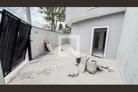 Garagem de casa à venda com 2 quartos, 88m² em Jardim Cristiane, Santo André