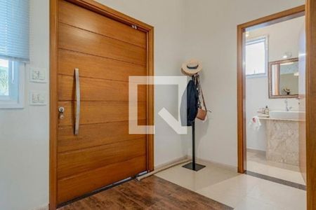 Casa de condomínio à venda com 234m², 3 quartos e 6 vagas Casa de condomínio à venda com 234m², 3 quartos e 6 vagasFoto 04