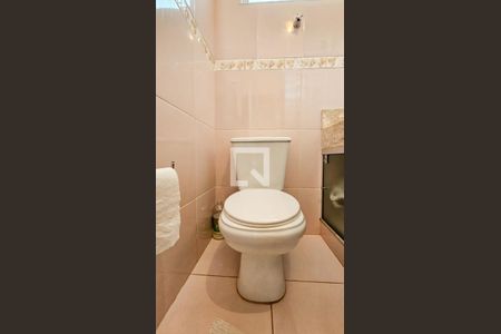 Casa à venda com 144m², 3 quartos e 2 vagasBanheiro 2