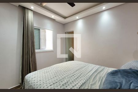 Suíte de apartamento à venda com 2 quartos, 63m² em Vila Gilda, Santo André