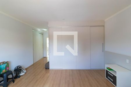 Casa de condomínio para alugar com 270m², 3 quartos e 4 vagasSuíte 03