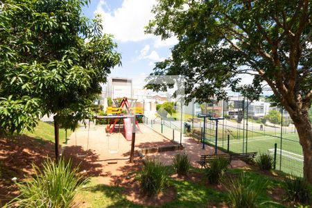 Casa de condomínio para alugar com 270m², 3 quartos e 4 vagasÁrea comum - Playground