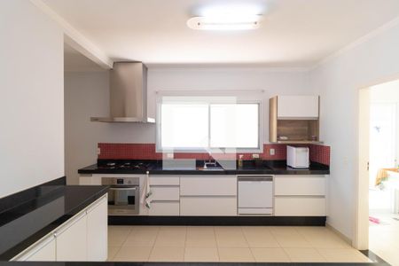 Casa de condomínio para alugar com 270m², 3 quartos e 4 vagasCozinha