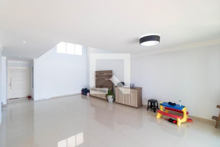 Salas de casa de condomínio para alugar com 3 quartos, 270m² em Swiss Park, Campinas/SP