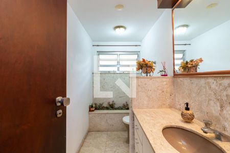 Casa à venda com 400m², 5 quartos e 5 vagasLavabo