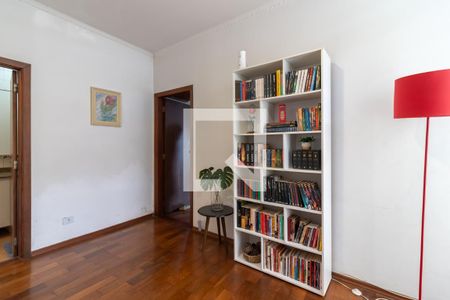 Casa à venda com 400m², 5 quartos e 5 vagasHall dos Quartos