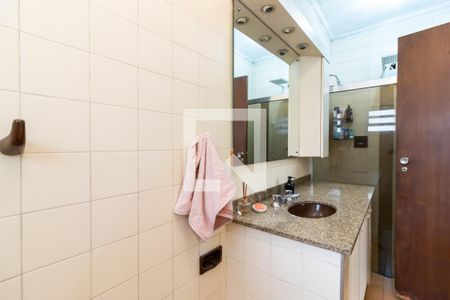 Casa à venda com 400m², 5 quartos e 5 vagasBanheiro 2