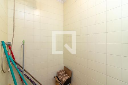 Casa à venda com 400m², 5 quartos e 5 vagasBanheiro de Serviço