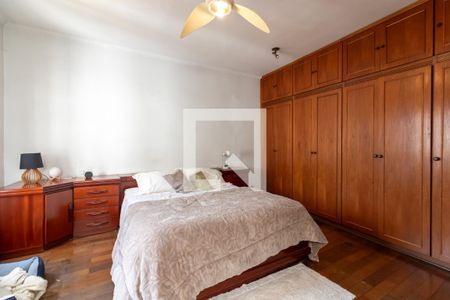 Casa à venda com 400m², 5 quartos e 5 vagasSuíte