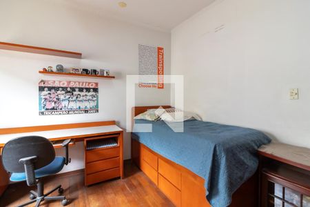 Casa à venda com 400m², 5 quartos e 5 vagasQuarto 4