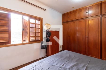 Casa à venda com 400m², 5 quartos e 5 vagasQuarto 3