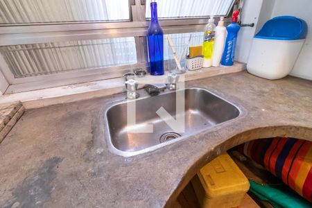 Casa à venda com 400m², 5 quartos e 5 vagasCozinha 2