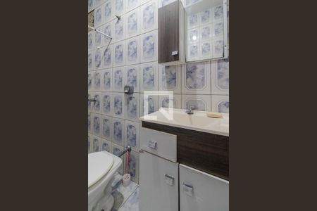 Casa à venda com 90m², 3 quartos e 2 vagasBanheiro