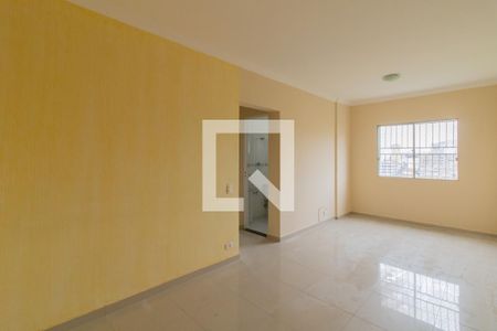 Apartamento para alugar com 75m², 2 quartos e 1 vaga Apartamento para alugar com 75m², 2 quartos e 1 vagaSala