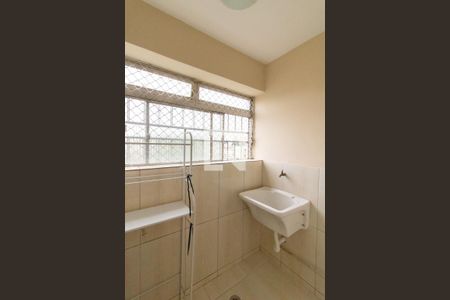 Apartamento para alugar com 75m², 2 quartos e 1 vaga Apartamento para alugar com 75m², 2 quartos e 1 vagaArea de Serviço