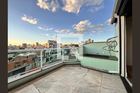 Apartamento à venda com 110m², 2 quartos e 1 vaga Apartamento à venda com 110m², 2 quartos e 1 vagaCobertura