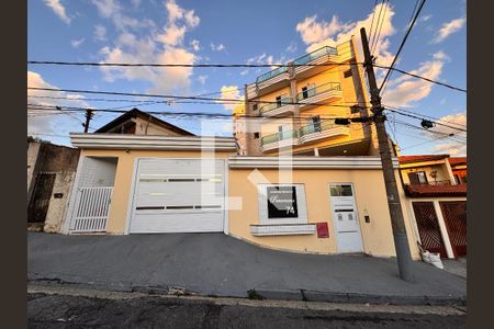 Apartamento à venda com 110m², 2 quartos e 1 vaga Apartamento à venda com 110m², 2 quartos e 1 vagaFachada