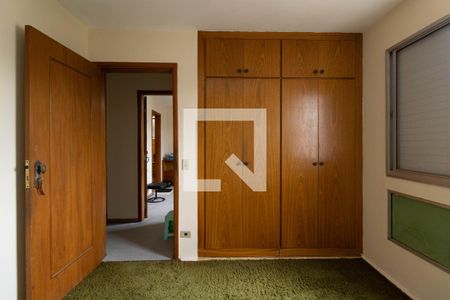 Apartamento à venda com 168m², 3 quartos e 2 vagasQuarto 1