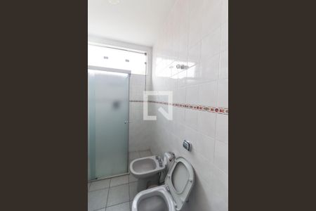 Casa à venda com 360m², 4 quartos e 4 vagas Casa à venda com 360m², 4 quartos e 4 vagasSuíte