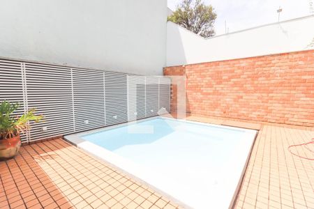 Casa à venda com 360m², 4 quartos e 4 vagas Casa à venda com 360m², 4 quartos e 4 vagasÁrea gourmet