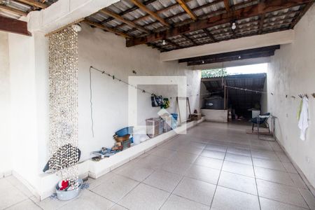 Casa para alugar com 330m², 4 quartos e 1 vagaÁrea de Serviço