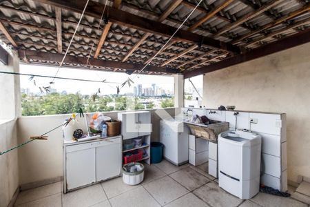 Casa para alugar com 330m², 4 quartos e 1 vagaÁrea de Serviço