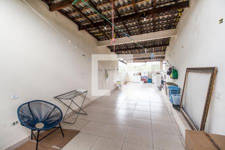 Casa para alugar com 330m², 4 quartos e 1 vagaÁrea de Serviço