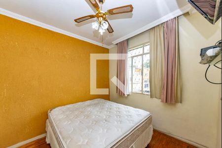 Quarto 1 de apartamento para alugar com 2 quartos, 74m² em Alto Barroca, Belo Horizonte