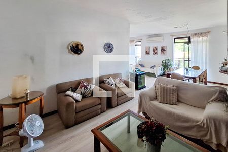 Sala de apartamento para alugar com 3 quartos, 190m² em Santa Rosa, Niterói