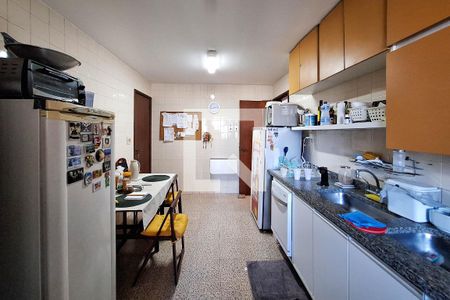 Apartamento à venda com 190m², 3 quartos e 3 vagasCozinha