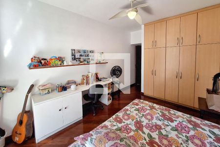 Apartamento à venda com 190m², 3 quartos e 3 vagasSuíte 2