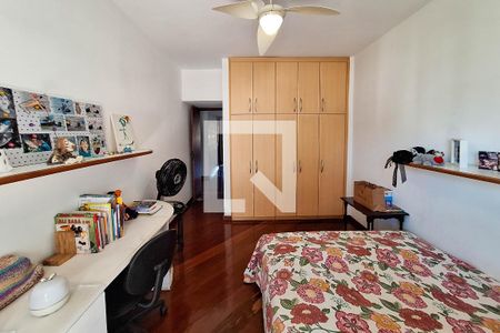 Apartamento à venda com 190m², 3 quartos e 3 vagasSuíte 2