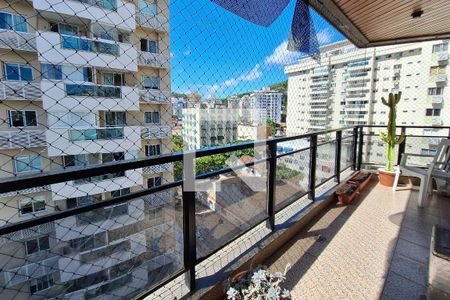 Apartamento à venda com 190m², 3 quartos e 3 vagasvaranda da Suíte 2