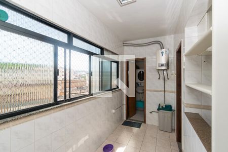 Apartamento à venda com 121m², 3 quartos e 1 vagaÁrea de Serviço