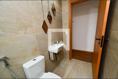 Apartamento à venda com 170m², 2 quartos e 2 vagasBanheiro social