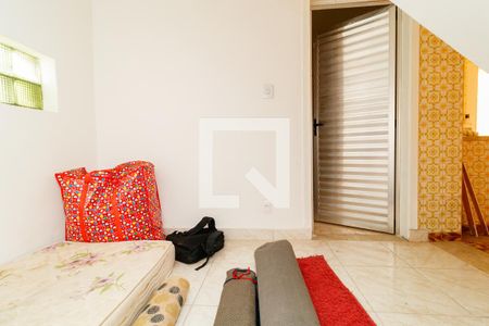 Casa para alugar com 279m², 2 quartos e 2 vagasQuarto de serviço