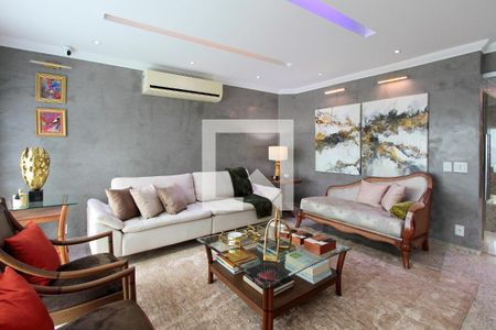 Sala de casa de condomínio à venda com 6 quartos, 506m² em Anil, Rio de Janeiro