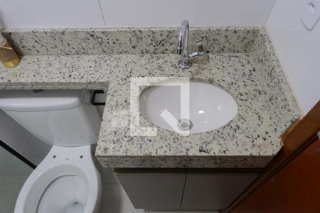 Apartamento para alugar com 45m², 2 quartos e sem vaga Apartamento para alugar com 45m², 2 quartos e sem vagaBanheiro