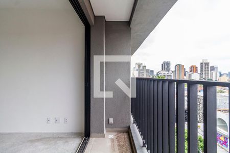 Varanda de kitnet/studio à venda com 1 quarto, 24m² em Vila Madalena, São Paulo