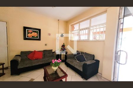 Apartamento para alugar com 70m², 2 quartos e 1 vaga Apartamento para alugar com 70m², 2 quartos e 1 vagaHall social