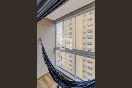 Apartamento à venda com 82m², 3 quartos e 2 vagasVaranda do Quarto 2