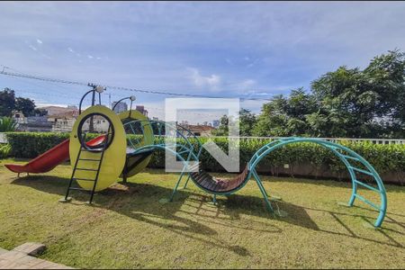 Apartamento à venda com 82m², 3 quartos e 2 vagasÁrea comum - Playground