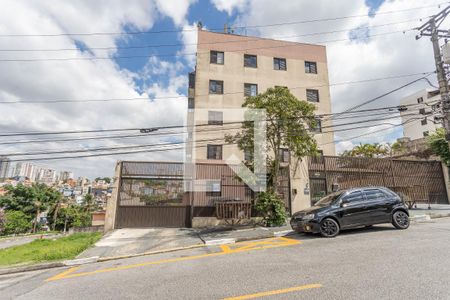 Apartamento para alugar com 48m², 2 quartos e 1 vagaFachada + placa 