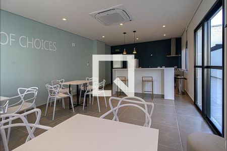 Apartamento para alugar com 34m², 2 quartos e sem vagaÁrea comum - Salão de festas