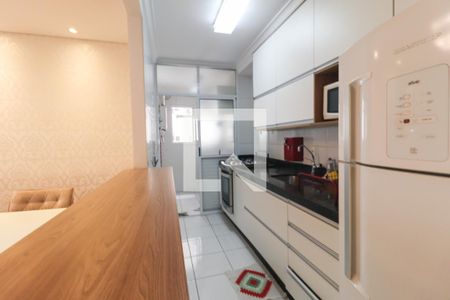 Apartamento à venda com 103m², 3 quartos e 2 vagas Apartamento à venda com 103m², 3 quartos e 2 vagasCozinha e Área de Serviço