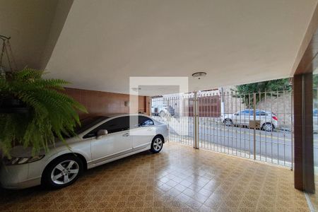 Casa à venda com 267m², 3 quartos e 4 vagasGaragem